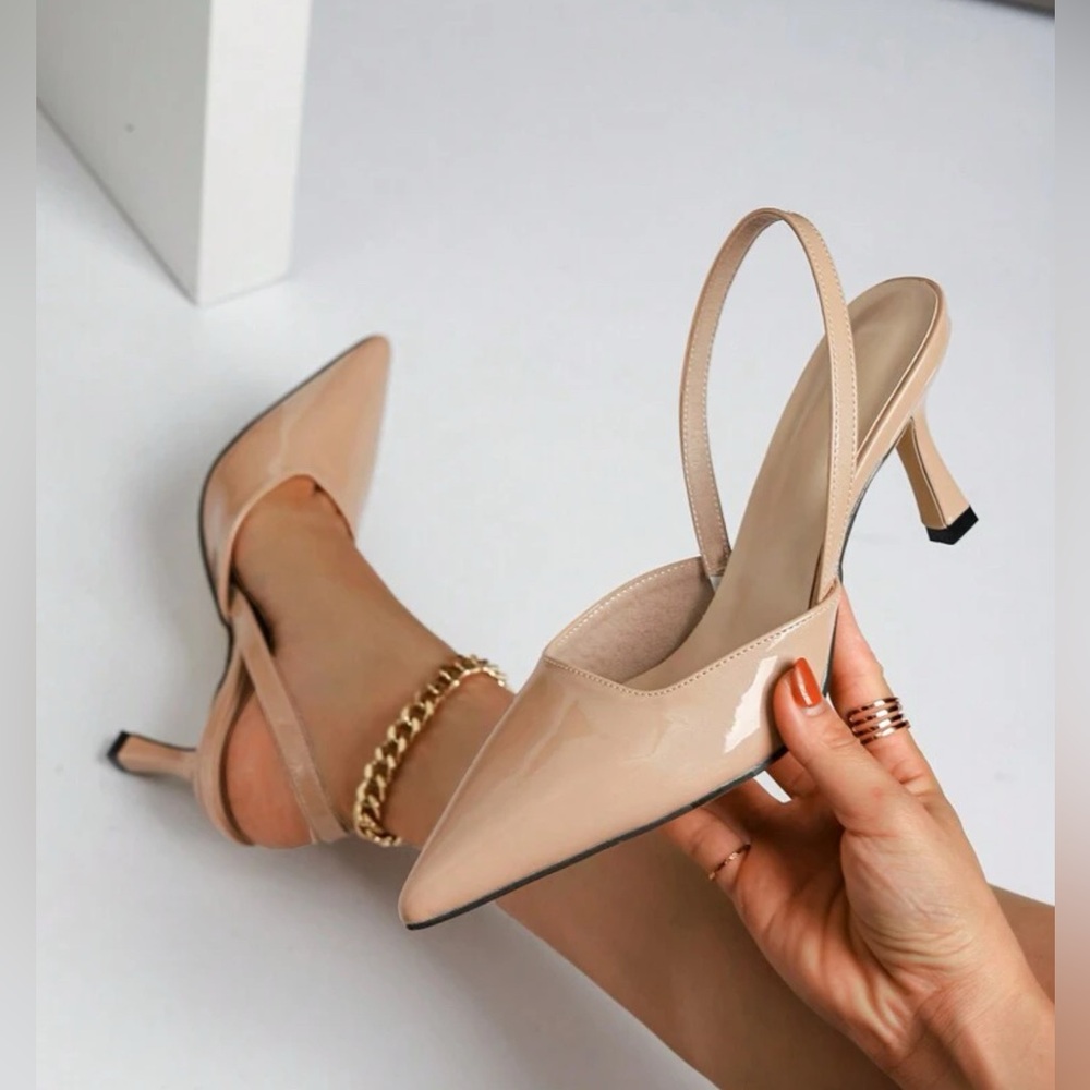 SHEIN - Nude kitten heels